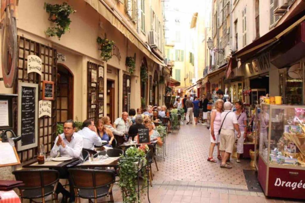 Studio De Charme Au Coeur De La Vieille Ville Nizza Exterior foto